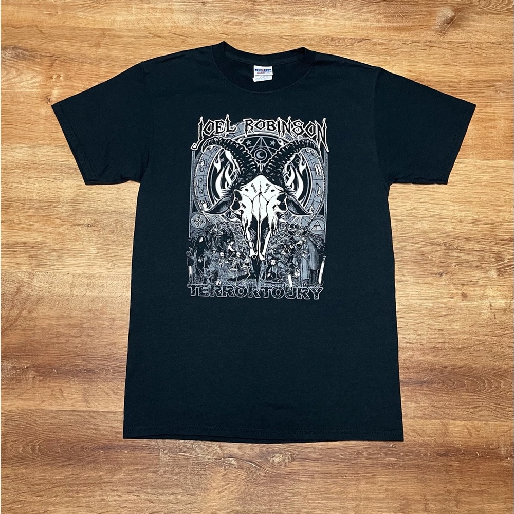 Graphic tee - Picture 2 of 4